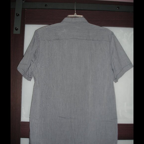 Axist Formal Short Sleeve Mens Shirt Medium - Picture 3 of 4